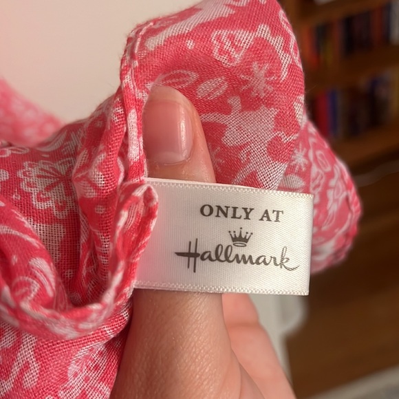 Scarf - Picture 4 of 4